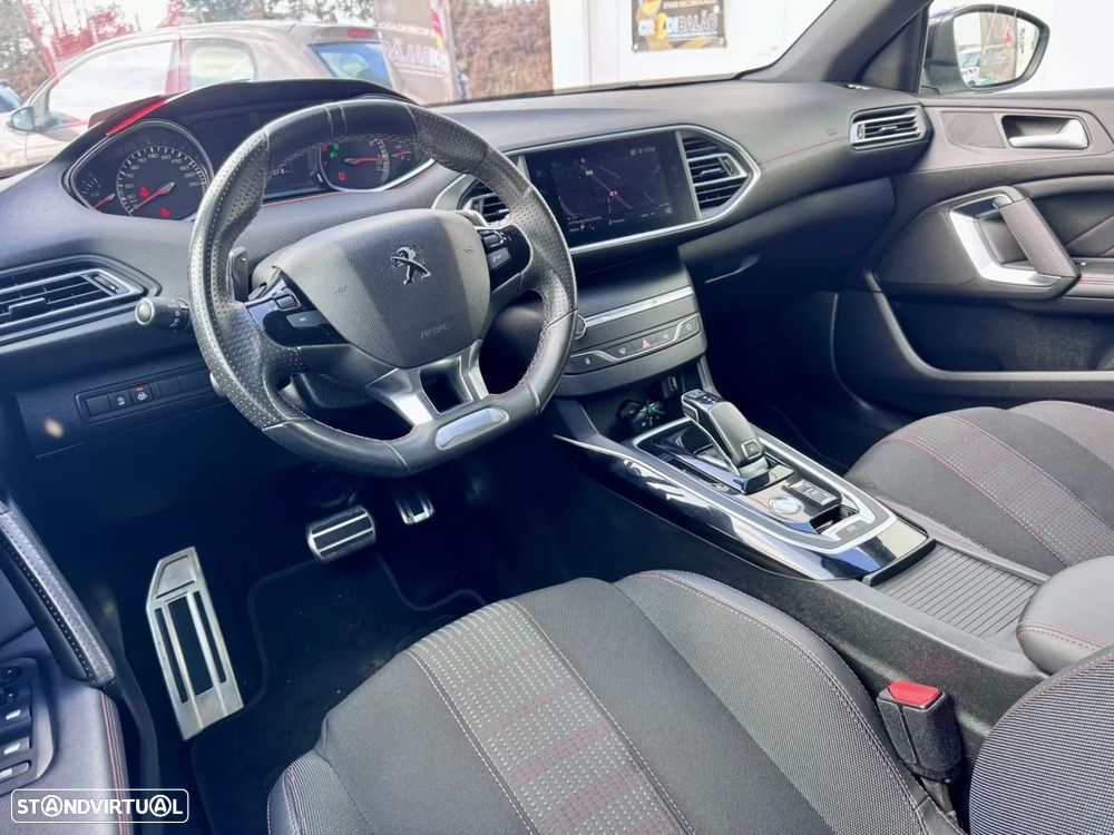 Peugeot 308 1.2 PureTech GT Pack EAT8 - 11