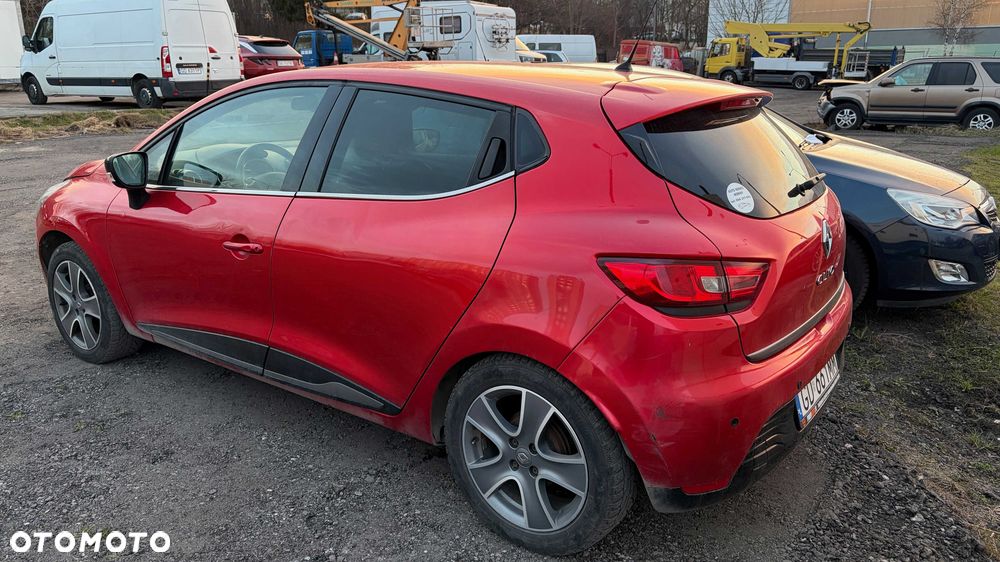 Renault Clio - 2