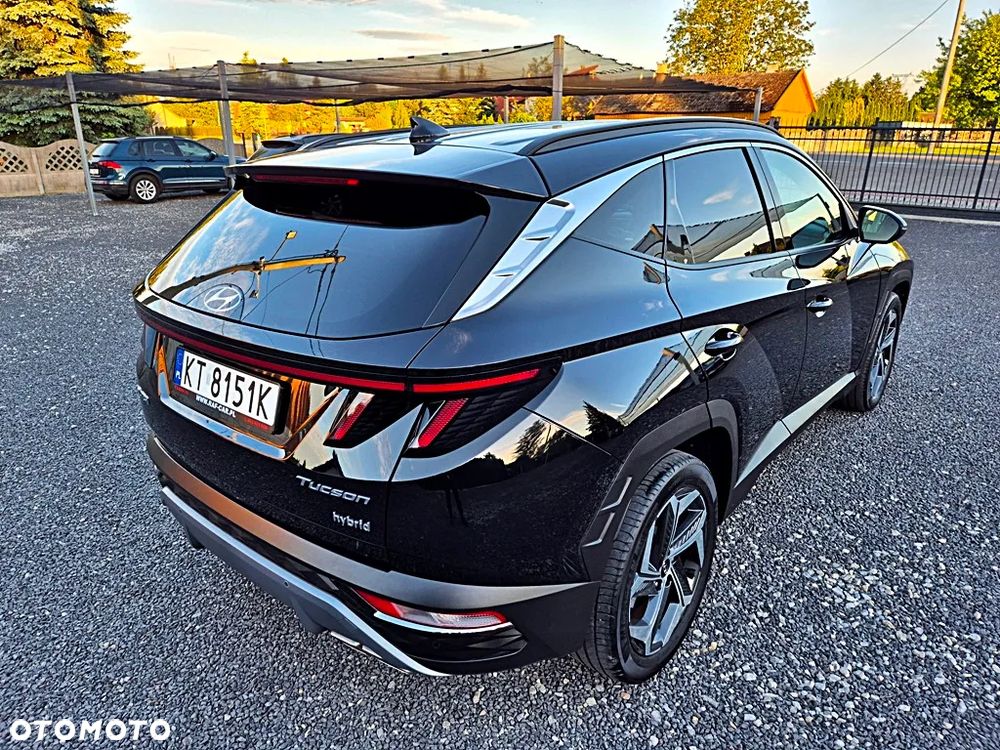 Hyundai Tucson 1.6 T-GDi HEV Executive 2WD - 34