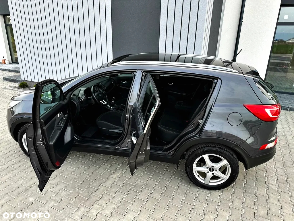 Kia Sportage 1.7 CRDI 2WD ISG Dream-Team Edition - 37