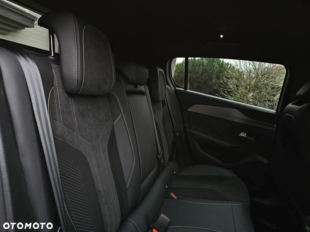 Peugeot 308 1.2 PureTech GT S&S EAT8 - 24