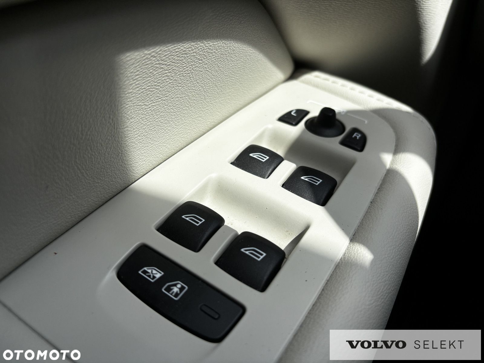 Volvo XC 60 - 16