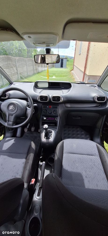 Citroën C3 Picasso 1.4i Attraction - 11