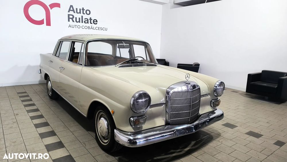 Mercedes-Benz A 200 - 12