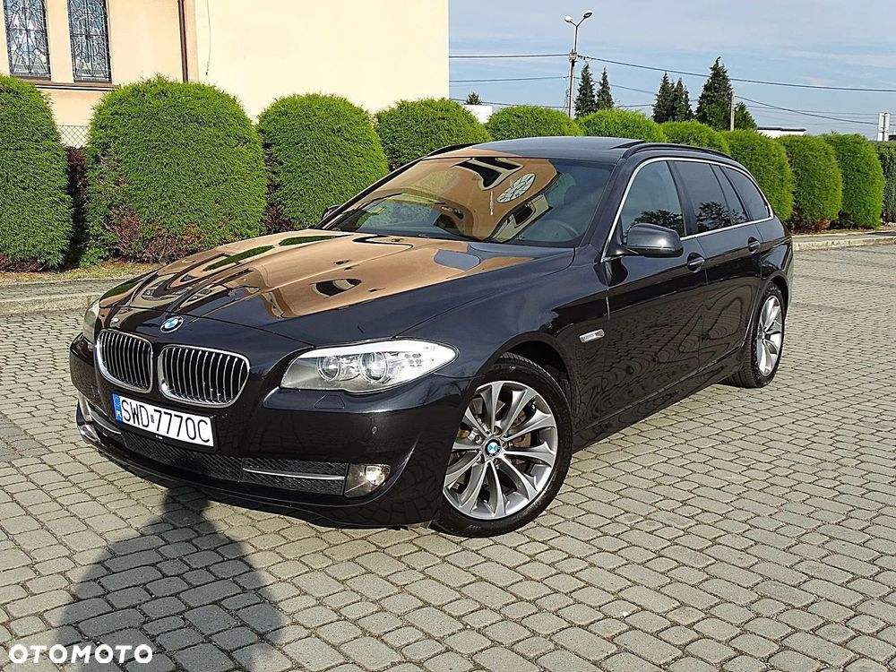 BMW Seria 5 520d Luxury Line - 33