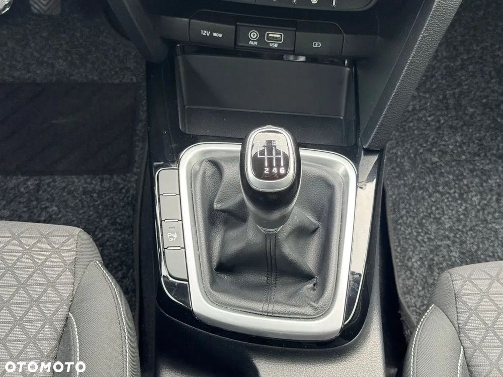 Kia Ceed 1.4 L Business Line Plus - 19