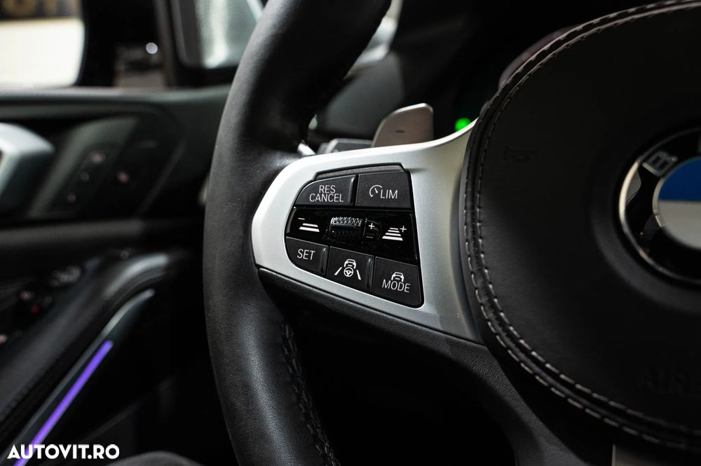 BMW X5 xDrive40i - 24