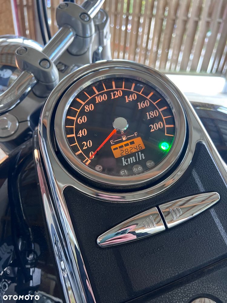 Suzuki VL 1500 Intruder LC - Boulevard C90 - 4