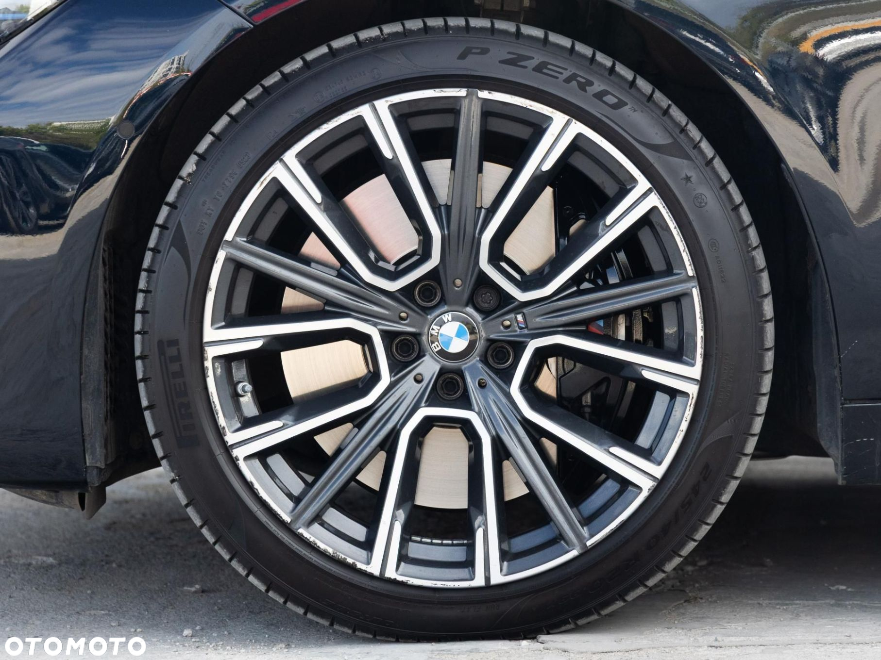 BMW Seria 7 - 8