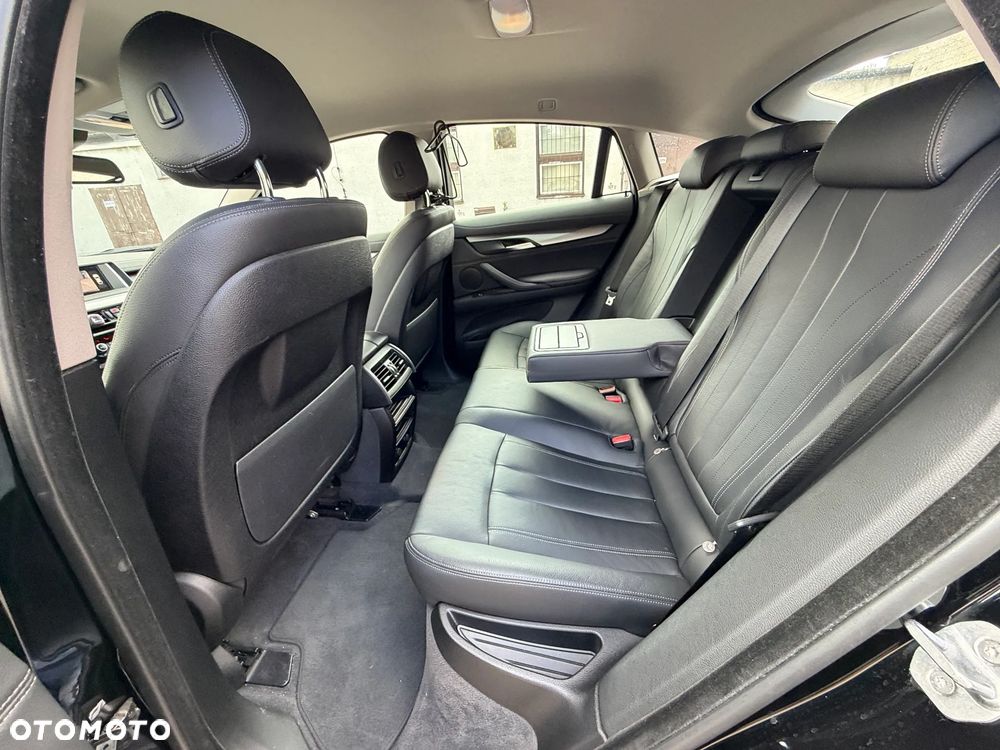 BMW X6 xDrive30d - 29