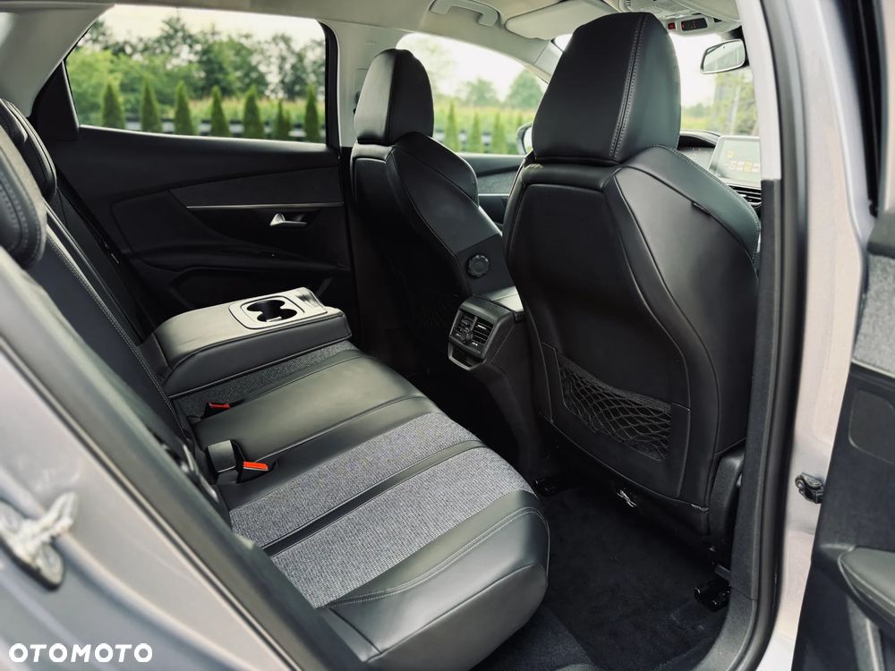 Peugeot 3008 BlueHDi 150 Stop & Start Allure - 18