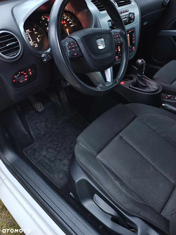 Seat Leon - 25
