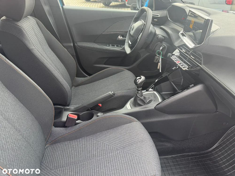 Peugeot 2008 1.2T Edition S&S - 11