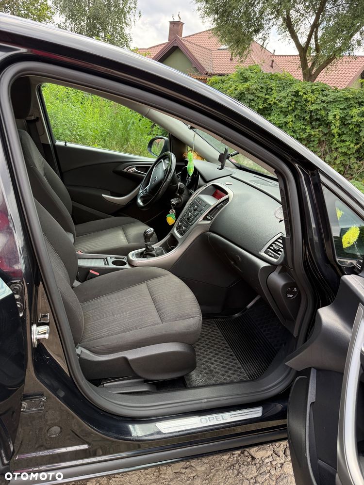 Opel Astra 1.6 - 8