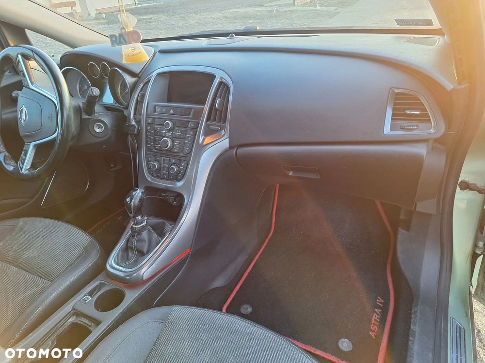Opel Astra 1.7 CDTI Cosmo - 13