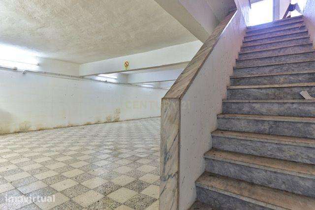 Armazém Damaia , Zona ARU, em processo de licenciamento para habitação - Grande imagem: 3/8
