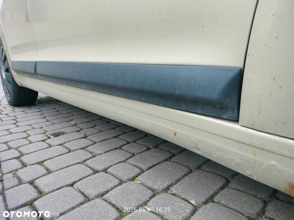 Citroën C4 1.4 16V SX - 19