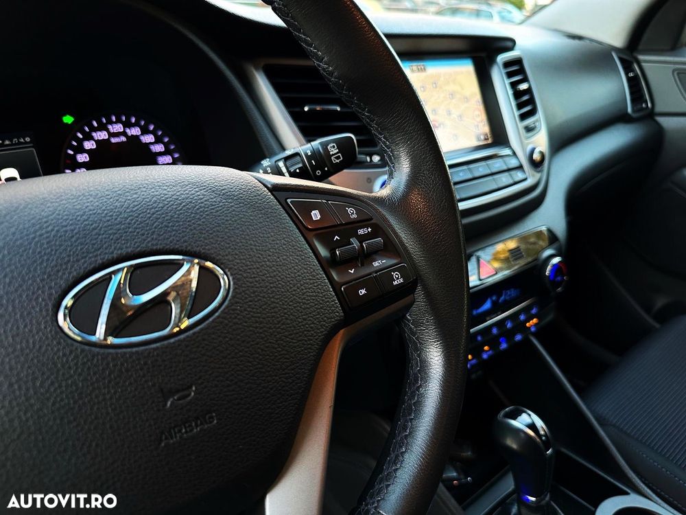 Hyundai Tucson blue 1.7 CRDi 2WD DCT Style - 27