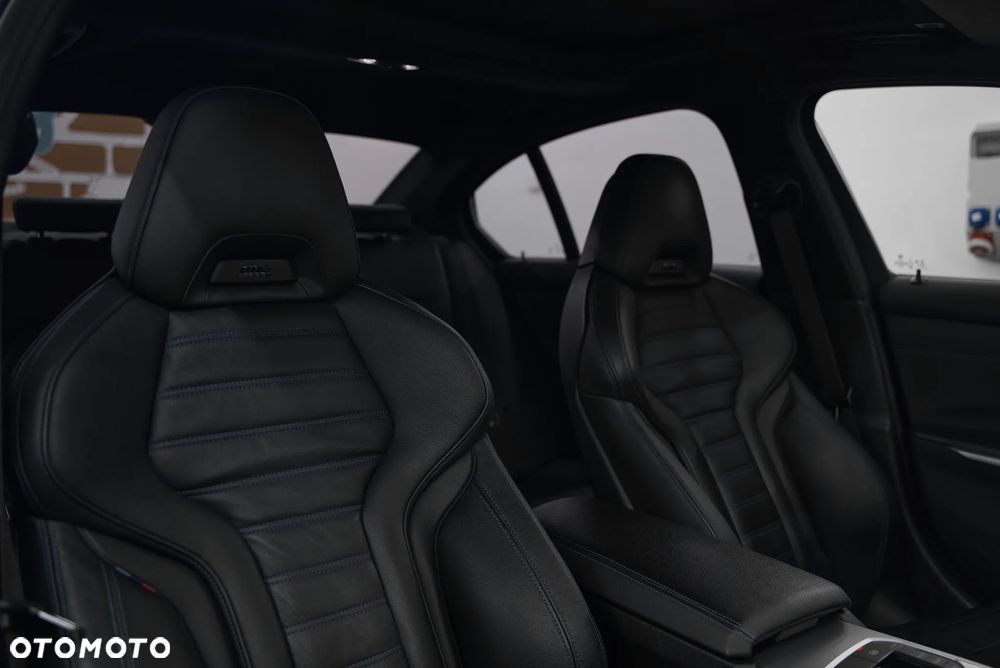 BMW Seria 3 330i M Sport sport - 9