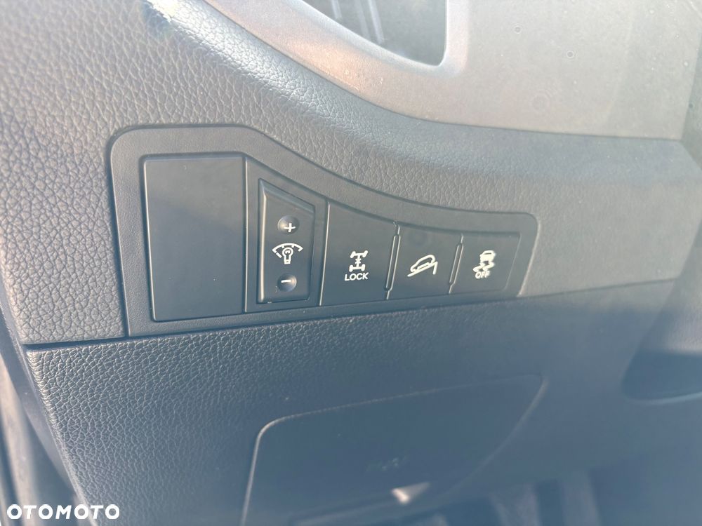 Kia Sportage 2.0 CRDI L AWD - 15