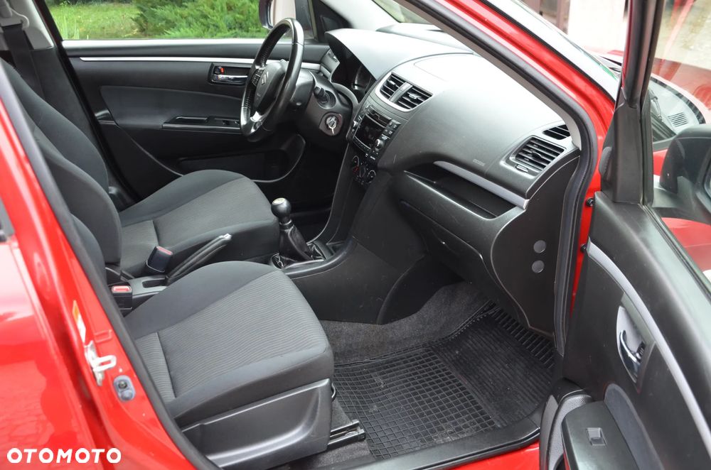 Suzuki Swift - 8