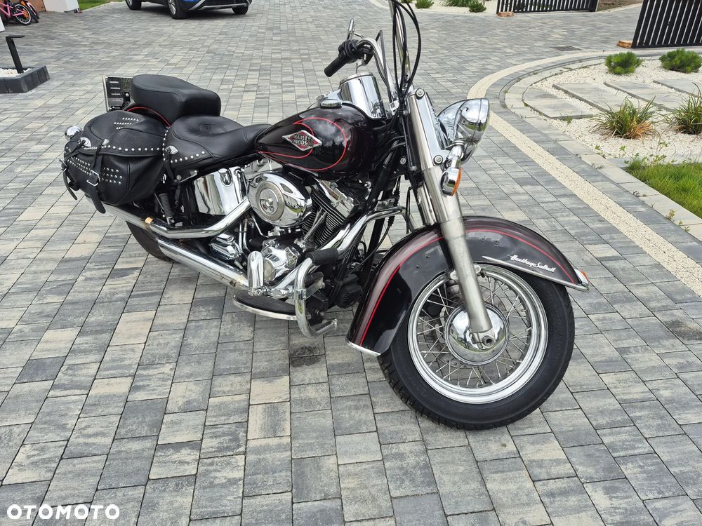 Harley-Davidson Softail Deluxe - 2