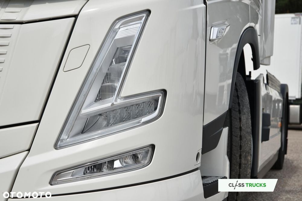 Volvo FH 460 AERO Globetrotter XL ACC i-Save I-ParkCool SideSkirts Mirror Cam - 7