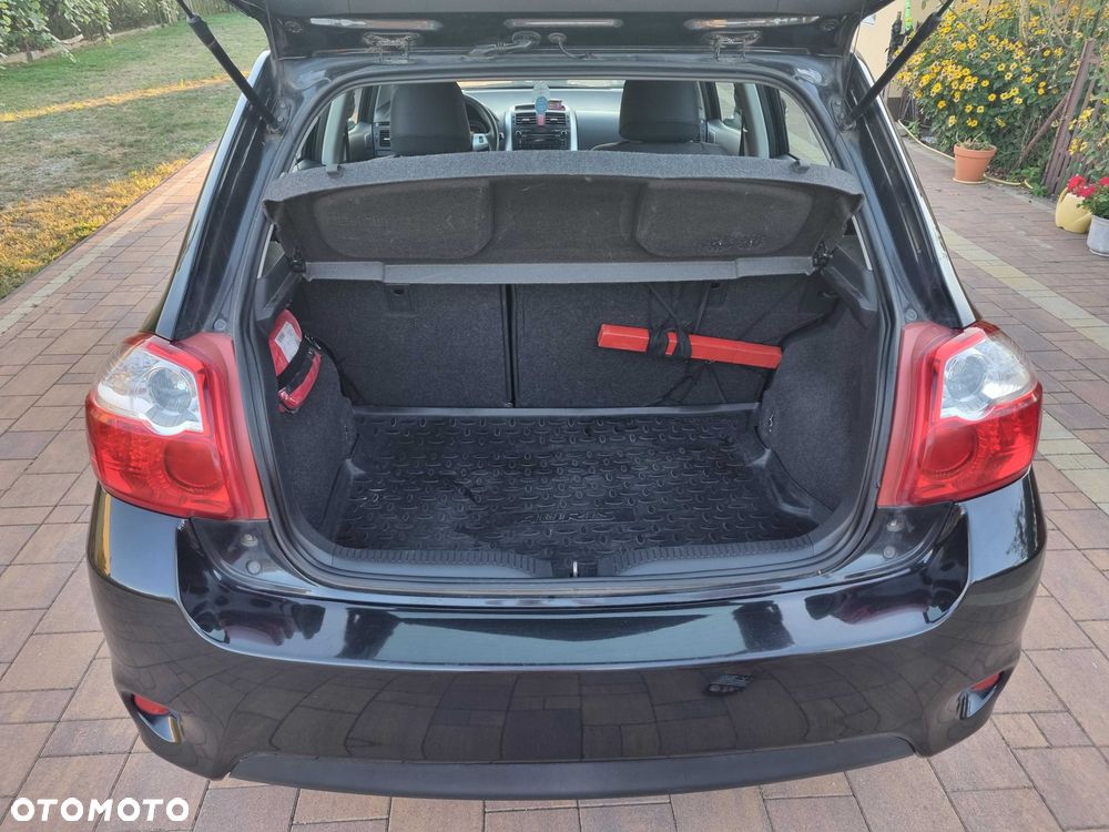 Toyota Auris - 7