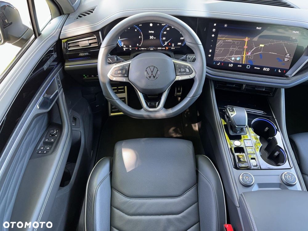 Volkswagen Touareg 3.0 V6 TDI SCR 4Mot R-Line - 26