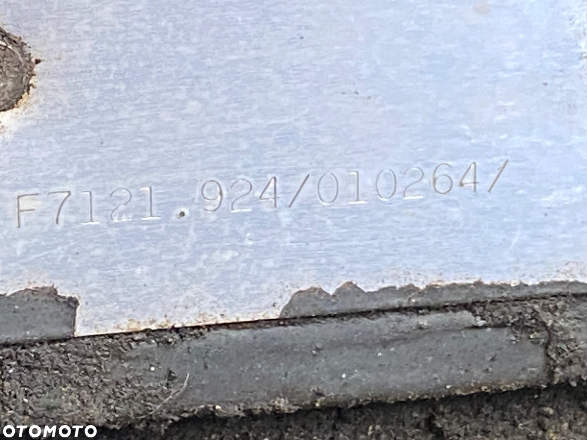 Skrzynia redukcyjna rozdzielcza MAN Mercedes  ZF F7121.924/010264/ - 6