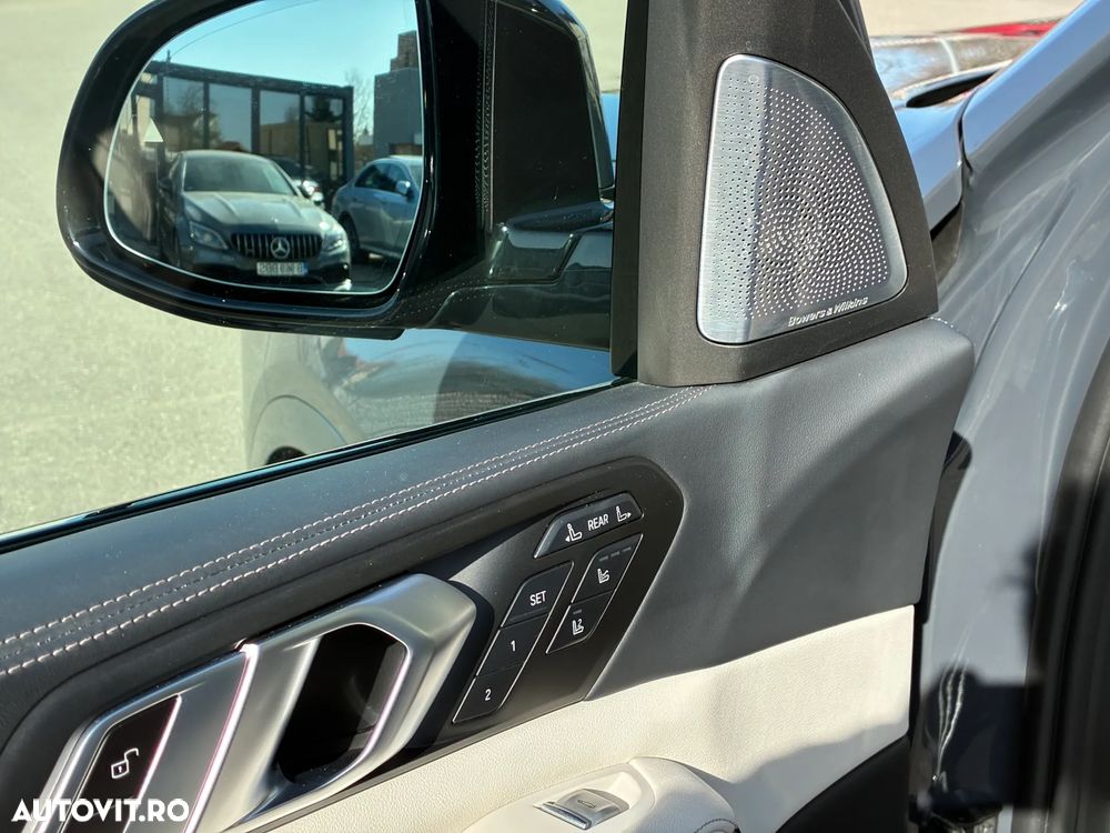 BMW X7 xDrive40d AT MHEV - 28