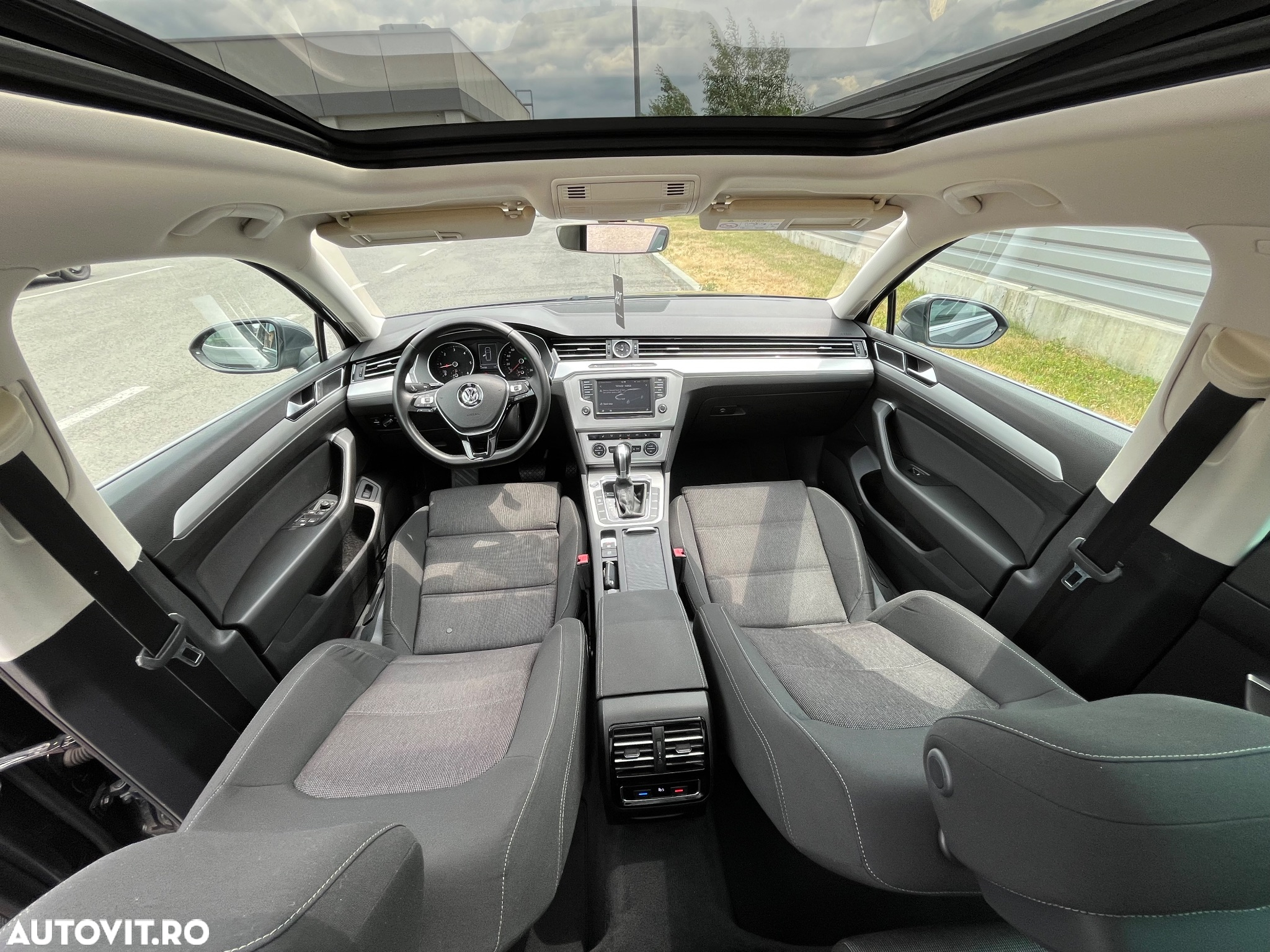 Volkswagen Passat - 7
