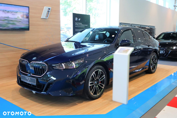 BMW i5