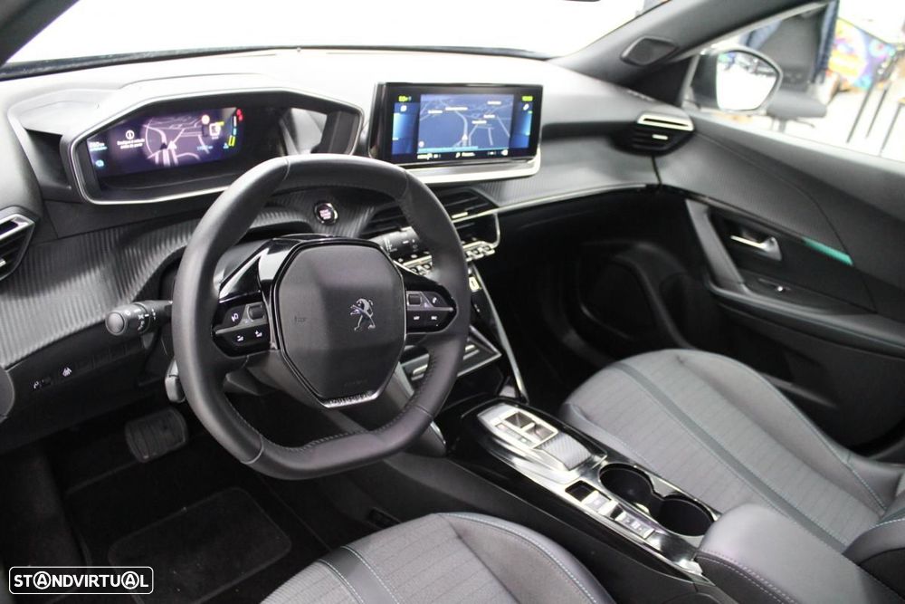 Peugeot e-2008 50 kWh Allure Pack - 10