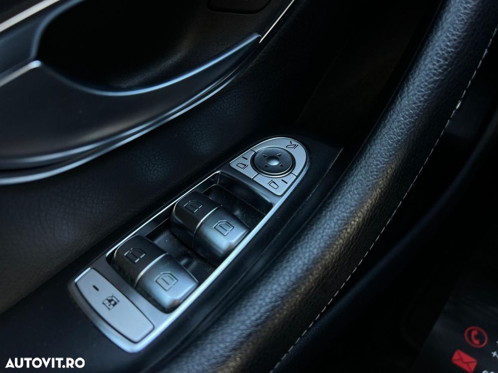 Mercedes-Benz CLS - 38