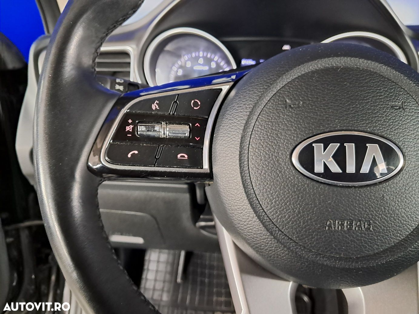 Kia Ceed - 15