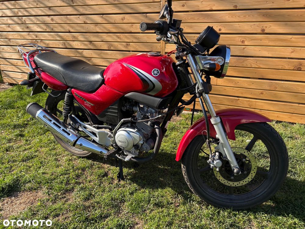 Yamaha YBR - 4