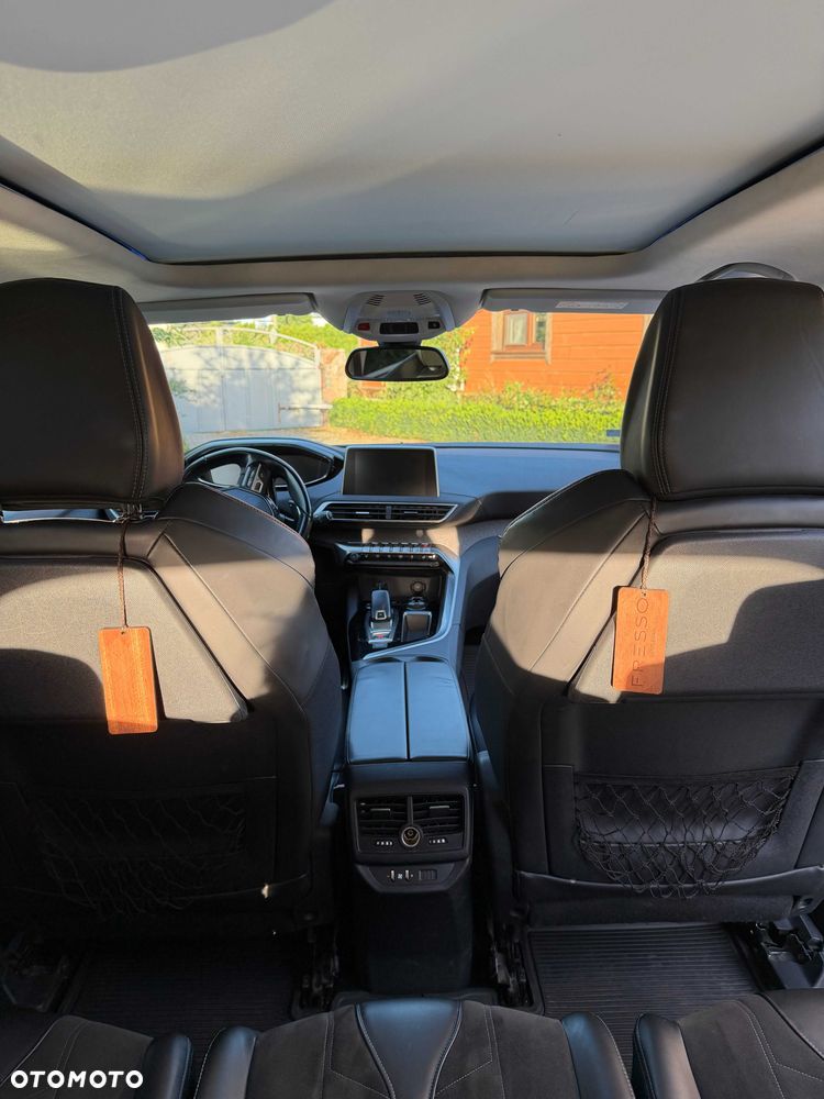 Peugeot 5008 - 3