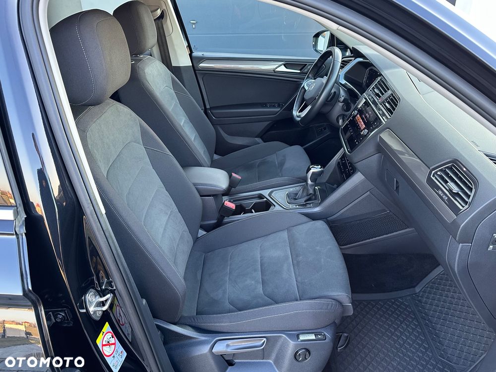Volkswagen Tiguan 2.0 TDI SCR Elegance DSG - 16