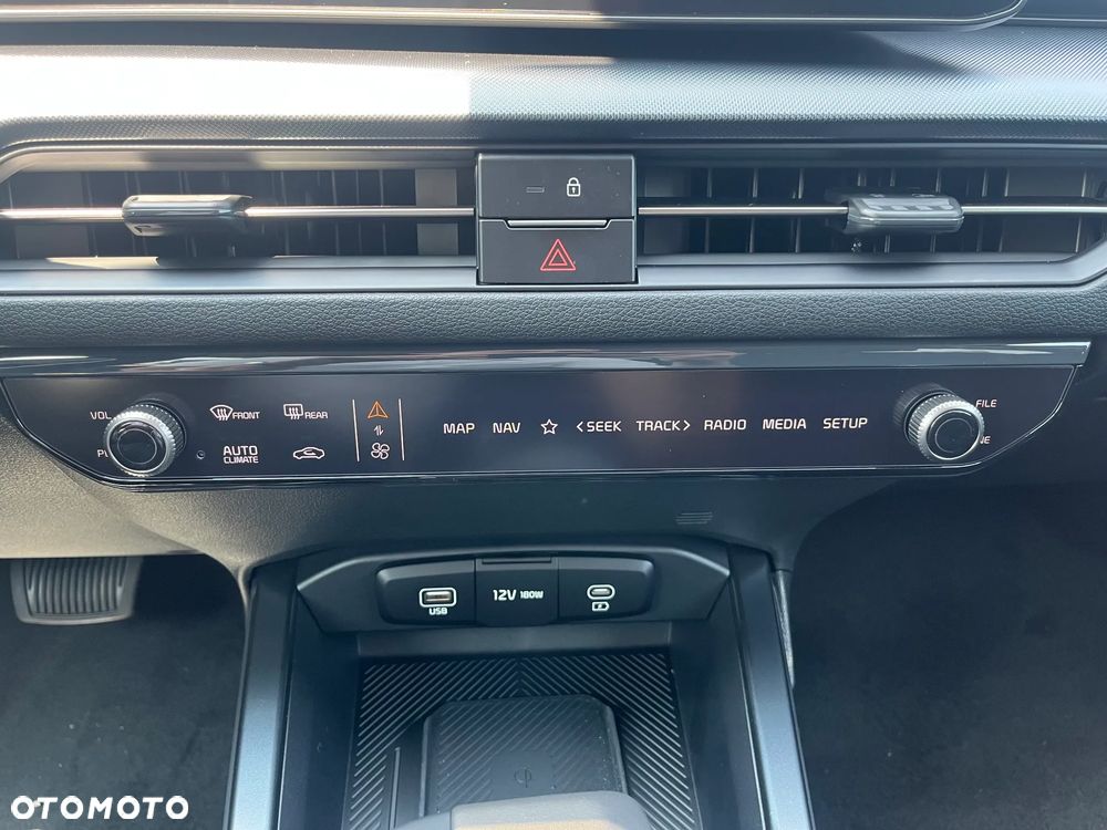 Kia XCeed 1.6 T-GDI L DCT - 23