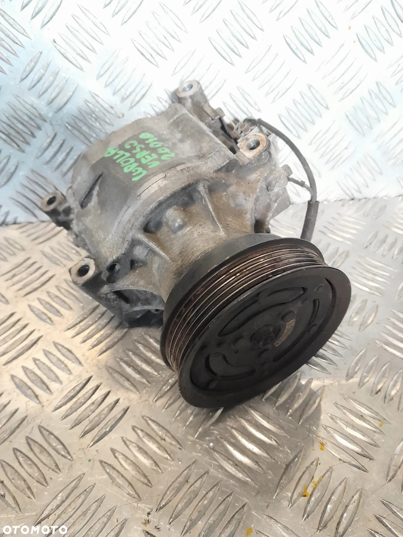 Kompresor sprężarka klimatyzacji TOYOTA Corolla Verso Avensis 01-09r. 2.0 D4D 447260-7090 - 3