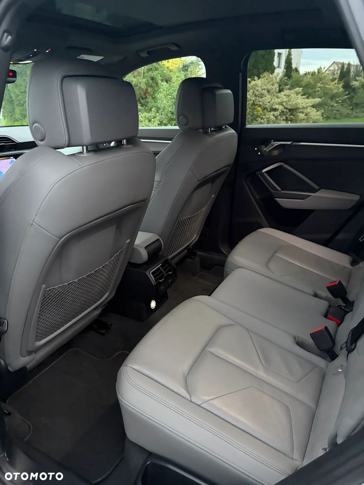 Audi Q3 - 21