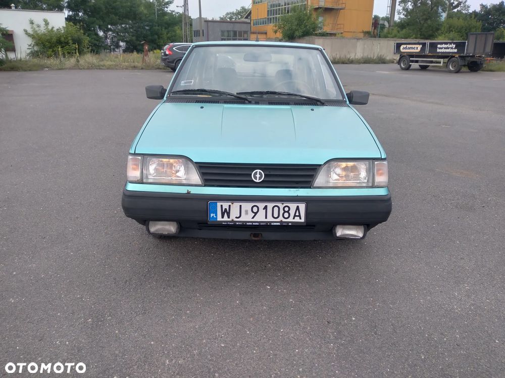 Polonez Caro - 1