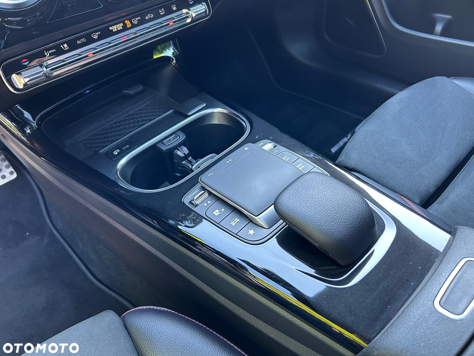 Mercedes-Benz CLA 250 e Shooting Brake 8G-DCT Edition AMG Line - 34