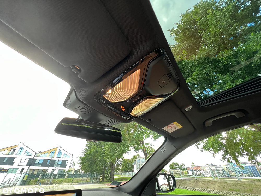 BMW Seria 5 530i xDrive M Sport sport - 31