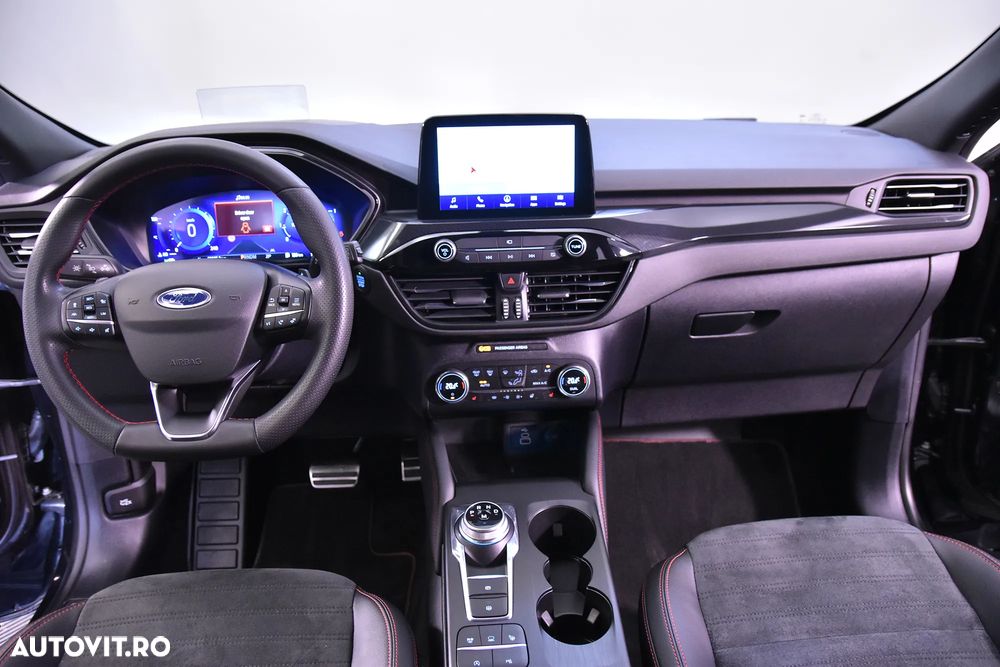 Ford Kuga - 9