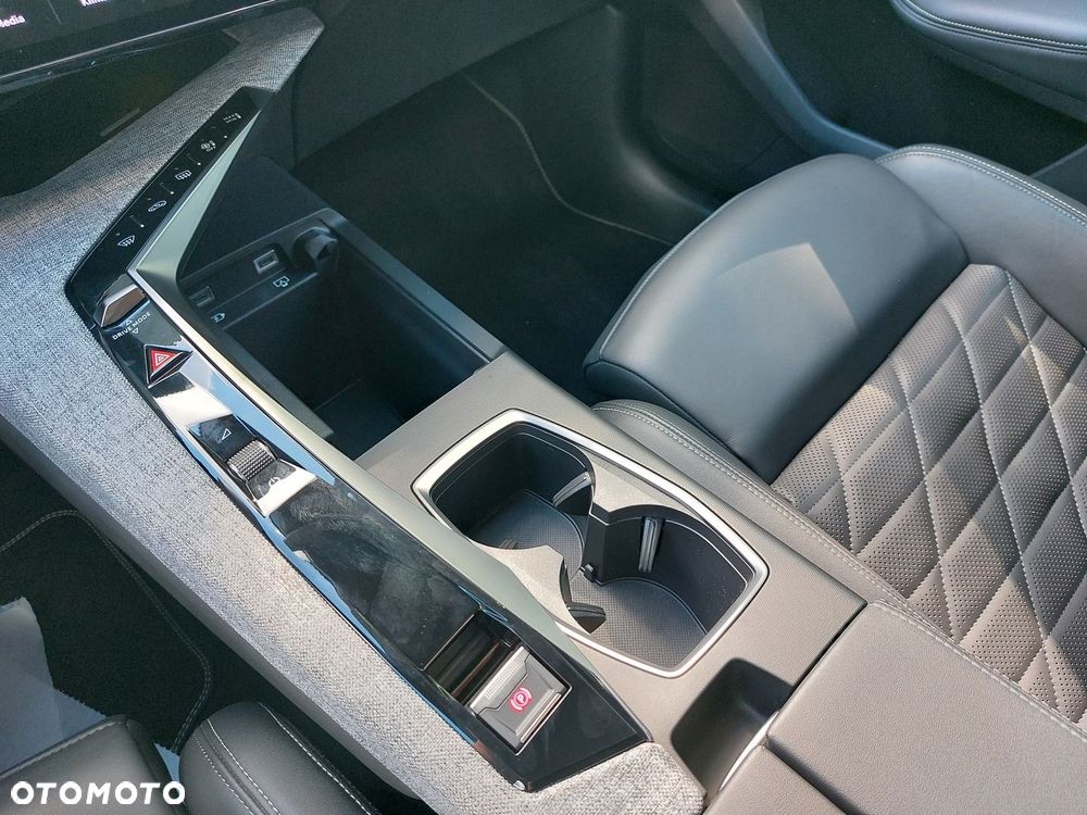 Peugeot 3008 73kWh GT - 23