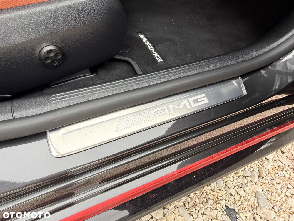 Mercedes-Benz Klasa C 400 e PHEV 4-Matic AMG - 33