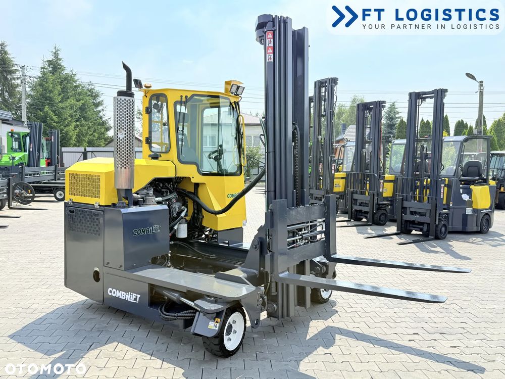Combilift WÓZEK CZTEROKIERUNKOWY - WIELOKIERUNKOWY | COMBILIFT C3000 | GAS | TRIPLEX 6400MM | JEDYNE 953 MOTOGODZINY | POZYCJONER WIDEŁ | WOLNY SKOK | NOWE OPONY | PO SERWISIE | STAN IDEALNY - 20
