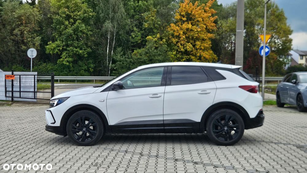 Opel Grandland 1.2 T GS S&S - 21